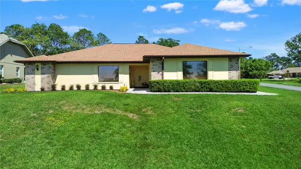 12001 Granada Place, WEEKI WACHEE, FL 34614