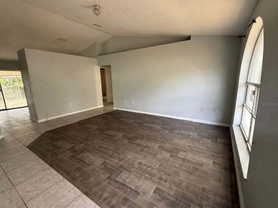 4051 SE 139th Street, Summerfield, FL 34491 - #3