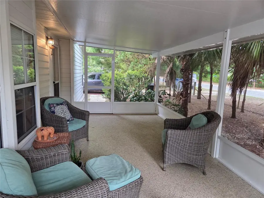 421 Margaret Street, Bronson, FL 32621 - #2