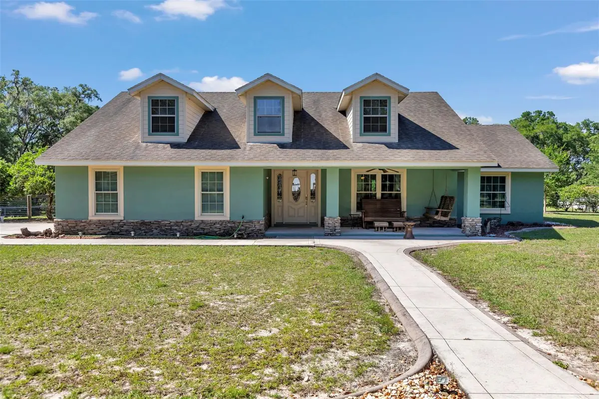 3325 S Hwy 314a, Ocklawaha, FL 32179 - #1