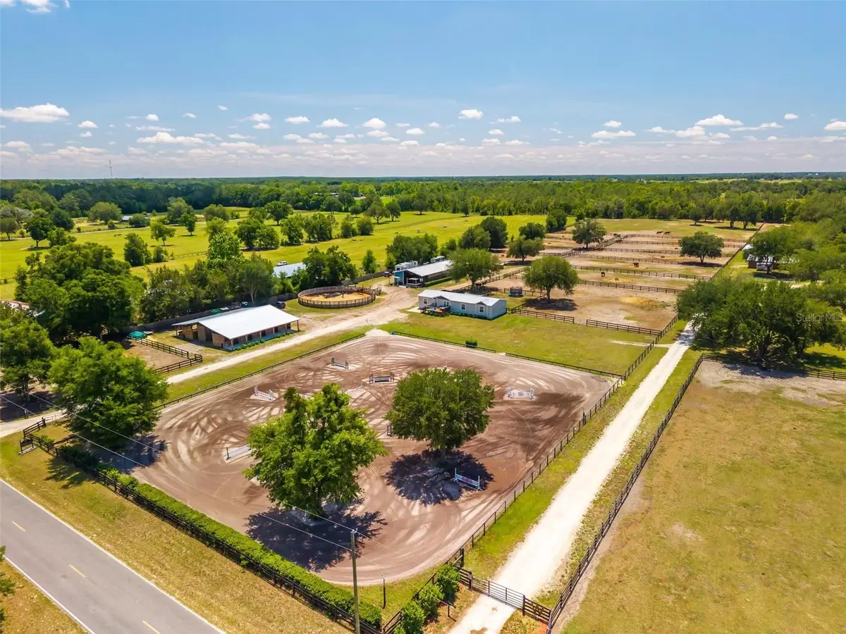 18350 SE 42nd Place, Morriston, FL 32668 - #1