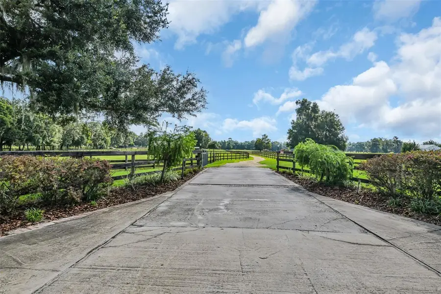 6155 NW 145th Ave Road, Morriston, FL 32668 - #2