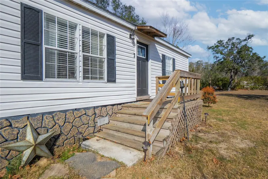 10494 N Spence Avenue, Dunnellon, FL 34433 - #3