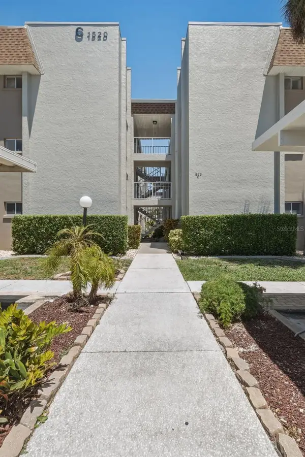 1520 Glen Oaks Drive E #247, SARASOTA, FL 34232