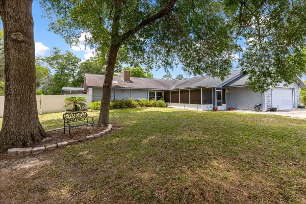 11470 SE 73rd Court, BELLEVIEW, FL 34420