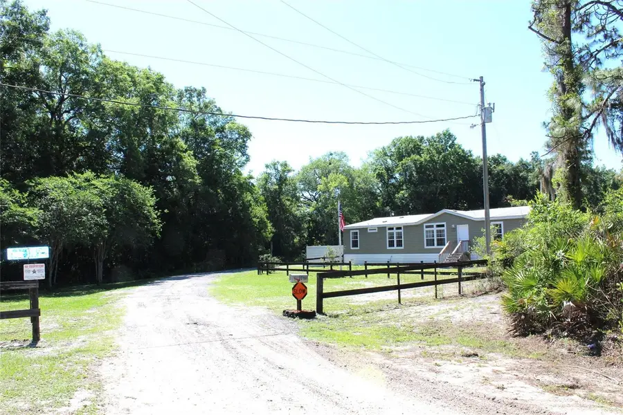 175 E San Jose Street, Palatka, FL 32177 - #3