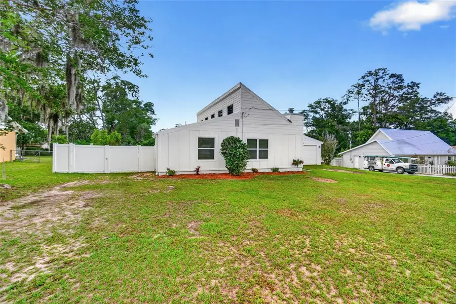 536 NE 43rd Court, Ocala, FL 34470 - #3