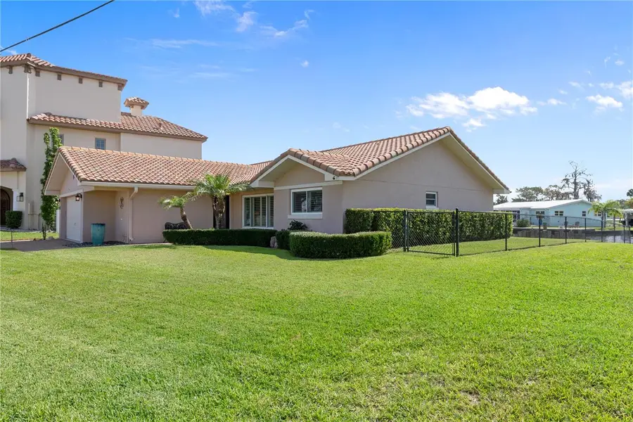 2221 N Kings Cove Point, Crystal River, FL 34429 - #3