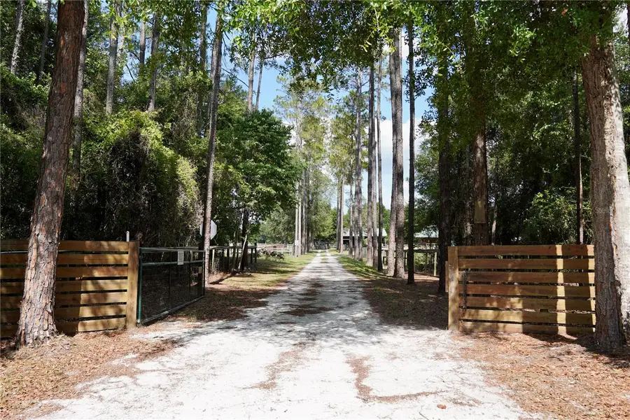 7191 NE 150th Avenue, Williston, FL 32696 - #2