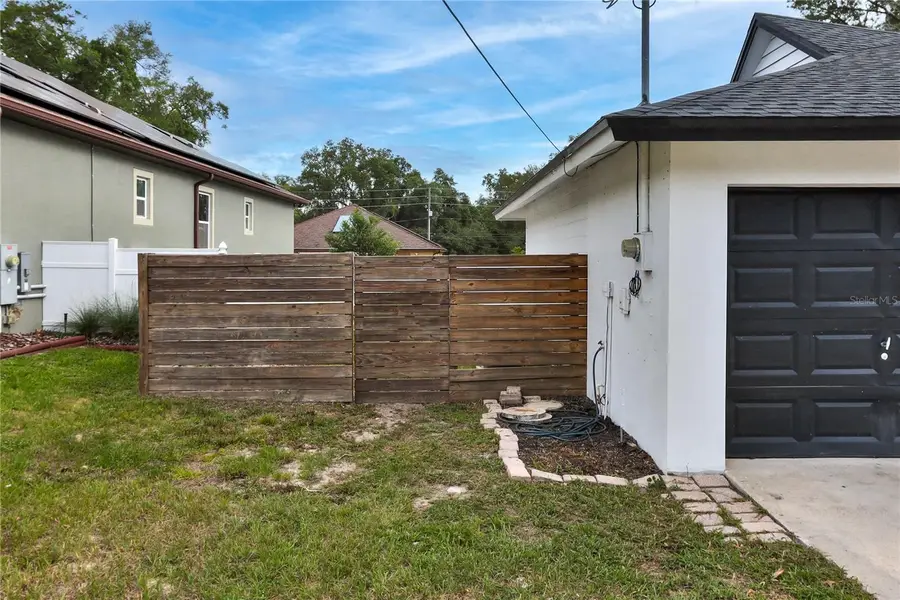 647 E Hillcrest Street, Altamonte Springs, FL 32701 - #3