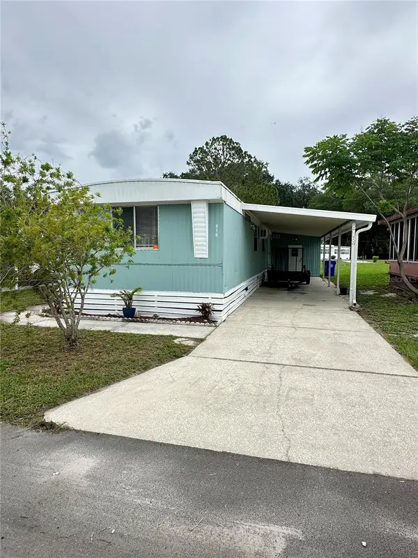 818 Michigan Street, WILDWOOD, FL 34785