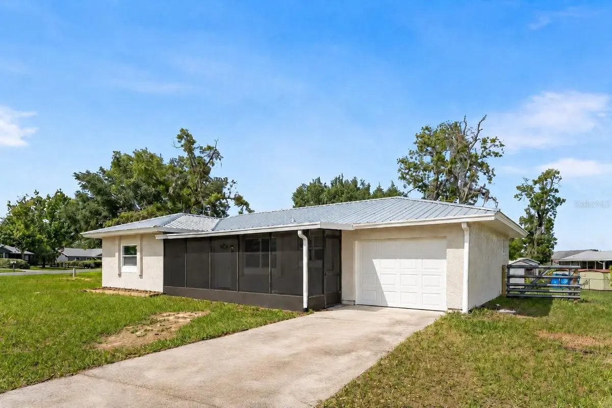 566 Silver Course Radial, Ocala, FL 34472 - #1