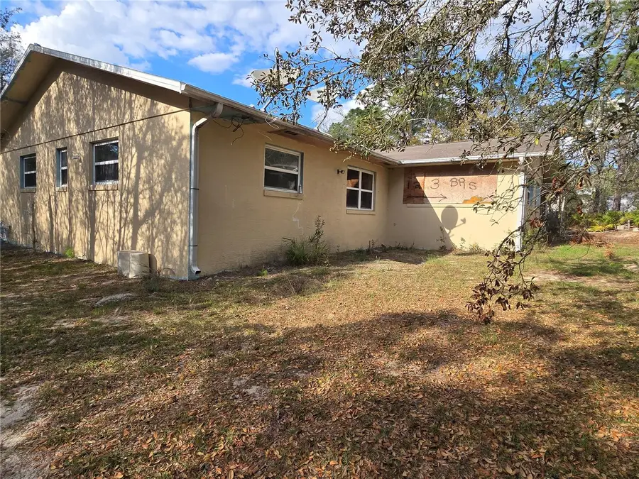 4711 S Hawkdale Point, Lecanto, FL 34461 - #3