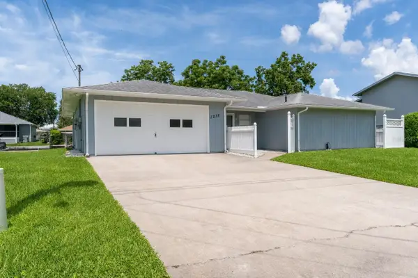 1218 SE 5th Avenue, CRYSTAL RIVER, FL 34429