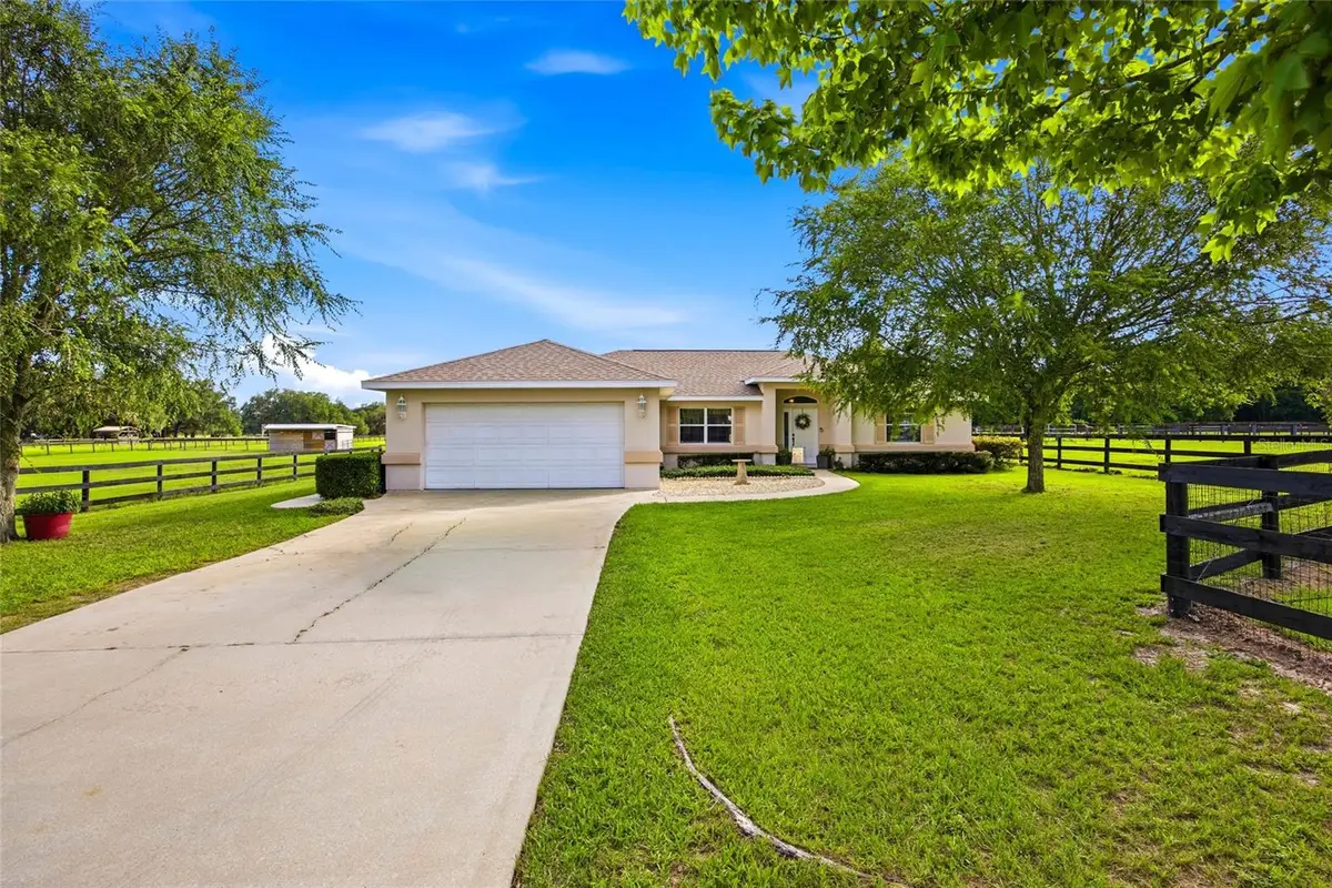 19630 SE 15th Place, Morriston, FL 32668 - #1