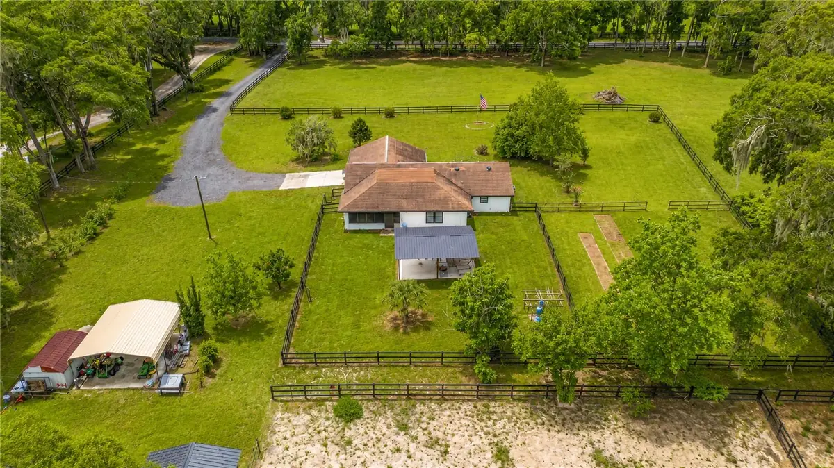 2735 NE 127th Place, Anthony, FL 32617 - #1