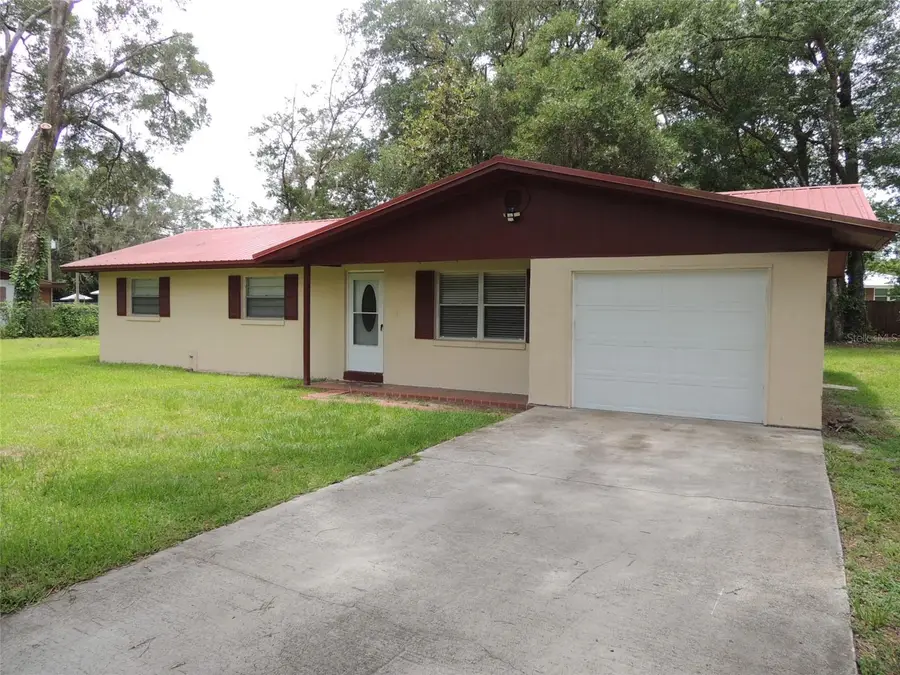 330 SE 6th Street, Williston, FL 32696 - #2