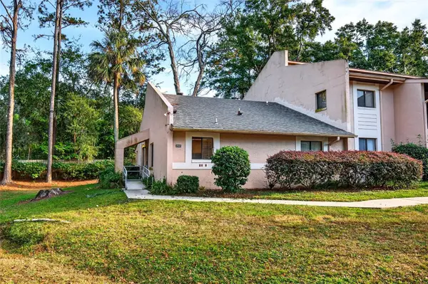 2945 SW 32nd Avenue #D6, OCALA, FL 34474