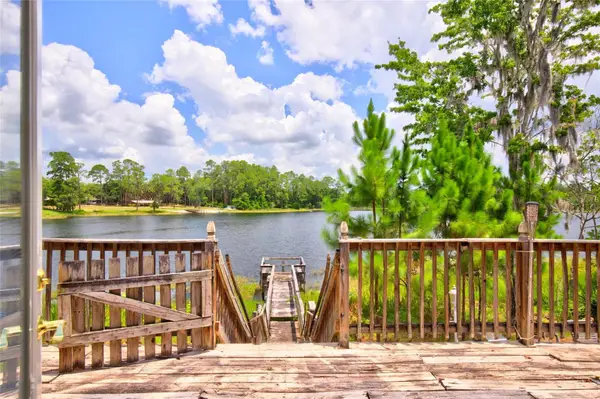 13059 NE 7th Loop, SILVER SPRINGS, FL 34488