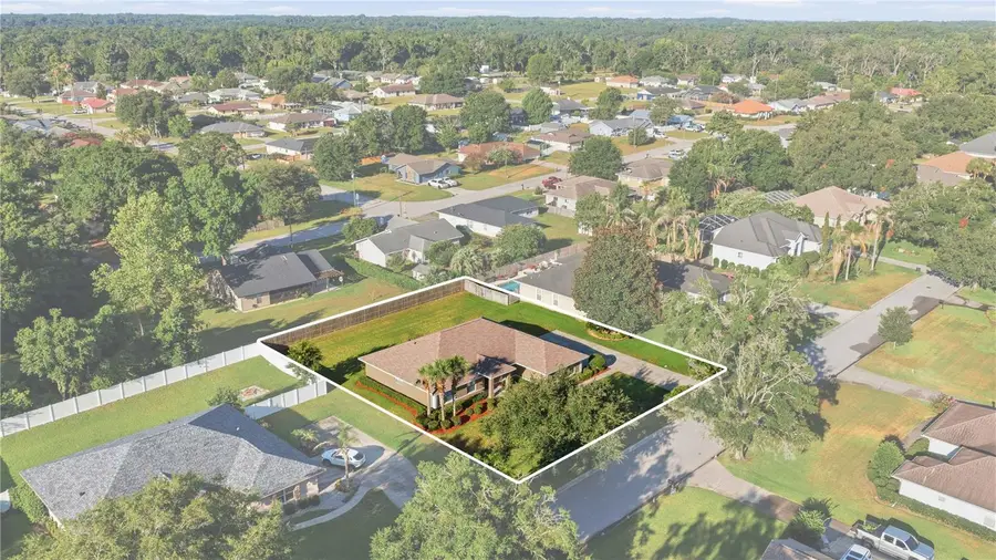 4460 SE 106th Street, Belleview, FL 34420 - #3