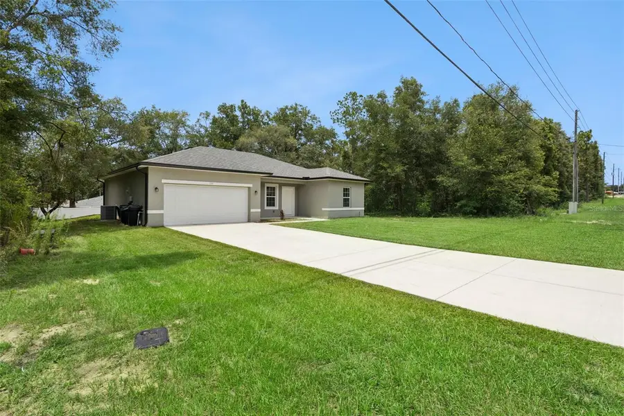 799 W Country Club Boulevard, Citrus Springs, FL 34434 - #2