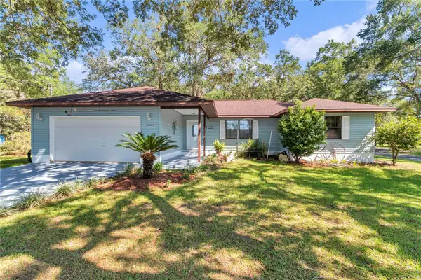 16365 SE 17th Street, OCKLAWAHA, FL 32179