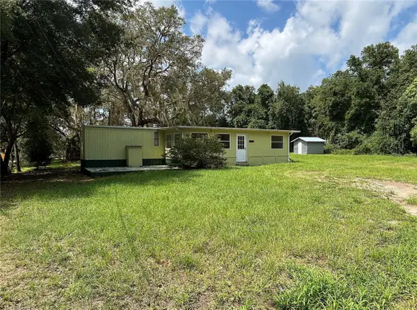 18274 SE 22nd Place, SILVER SPRINGS, FL 34488