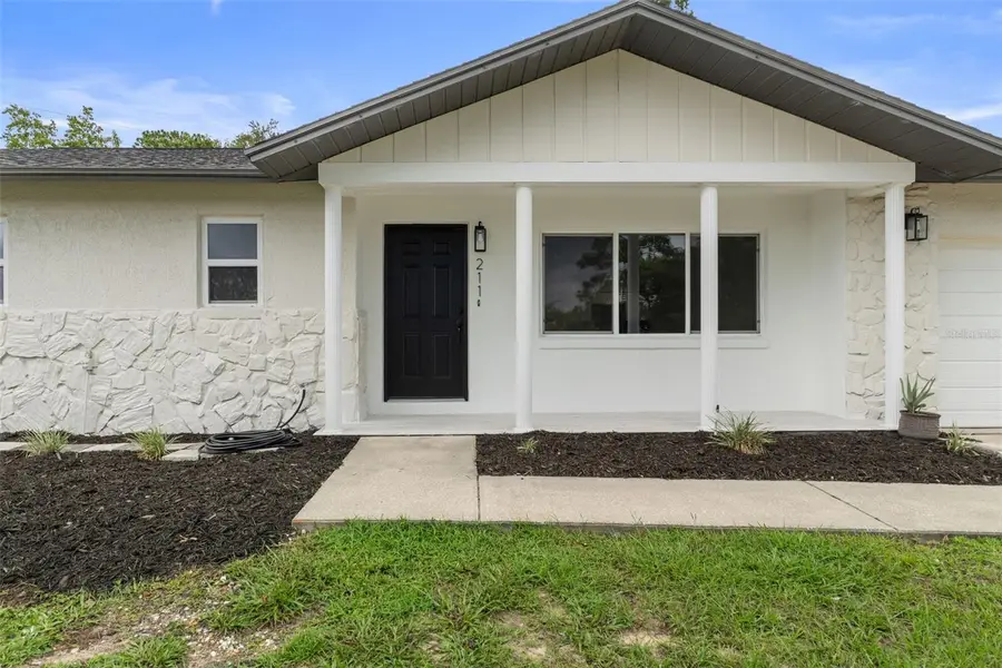 211 S Davis Street, Beverly Hills, FL 34465 - #2