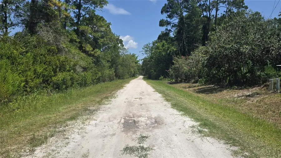 135 Starlight Road, Crescent City, FL 32112 - #2