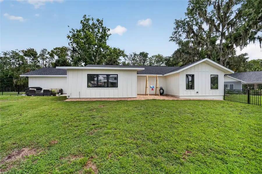 232 SE Kings Bay Dr, Crystal River, FL 34429 - #2
