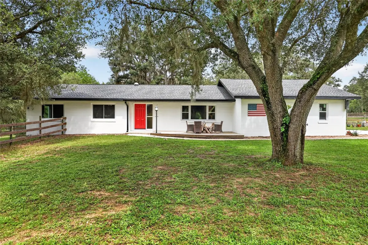 11281 N Circle M Avenue, Dunnellon, FL 34433 - #1