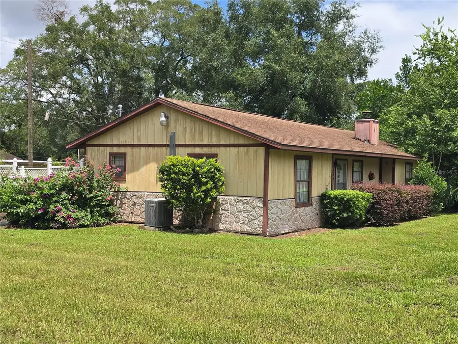 5521 NE 4th Place, Ocala, FL 34470 - #3