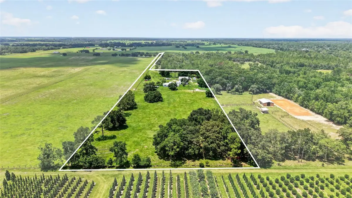 20500 NW 27th Street, Morriston, FL 32668 - #1