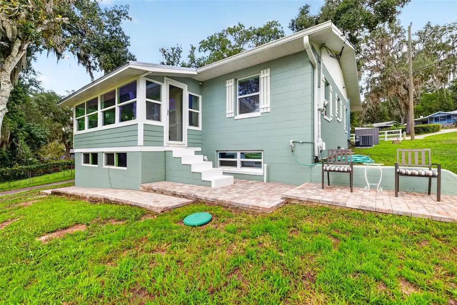 13462 SE 108th Court Road, Ocklawaha, FL 32179 - #2