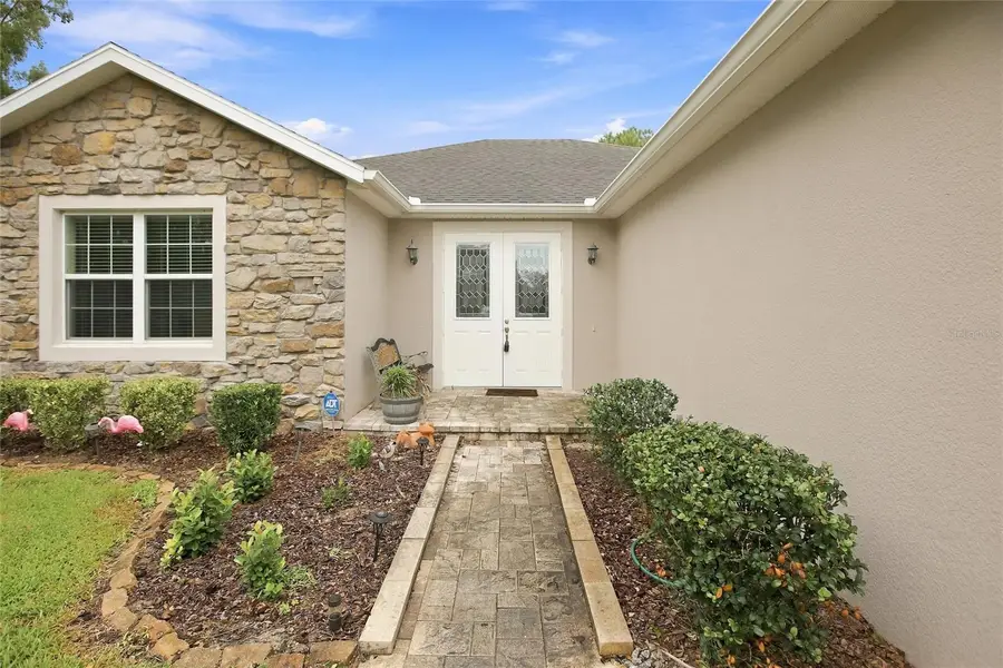 555 Dowling Circle, Lady Lake, FL 32159 - #3