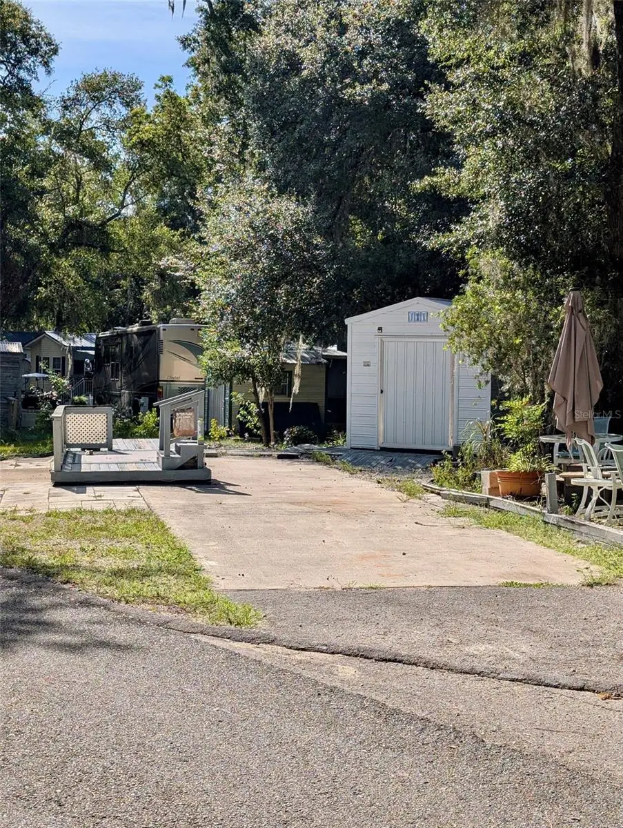 25225 NE 141st Lane Ne, Salt Springs, FL 32134 - #1