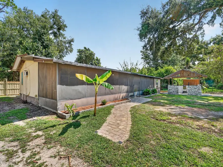 25101 NE 131st Place, Lake Kerr, FL 32134 - #3
