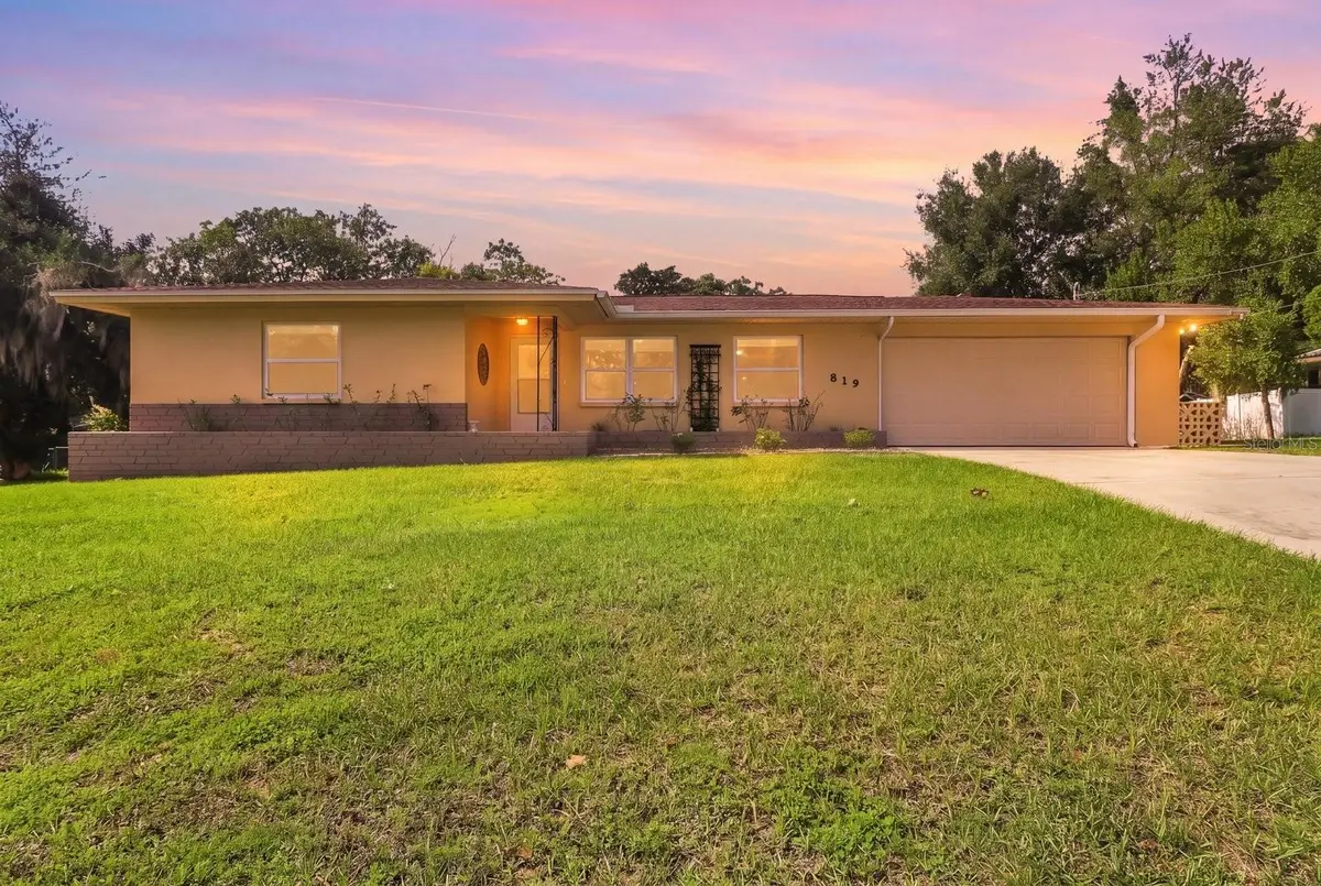 819 Spruce Street, Inverness, FL 34452 - #1