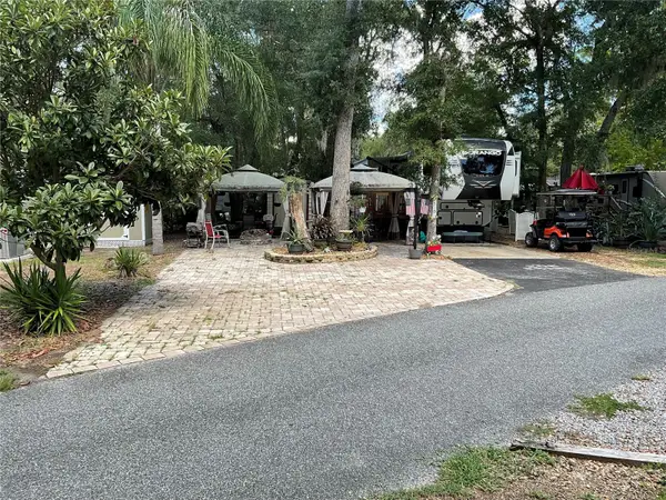 25191 NE 142nd Place, FORT MC COY, FL 32134