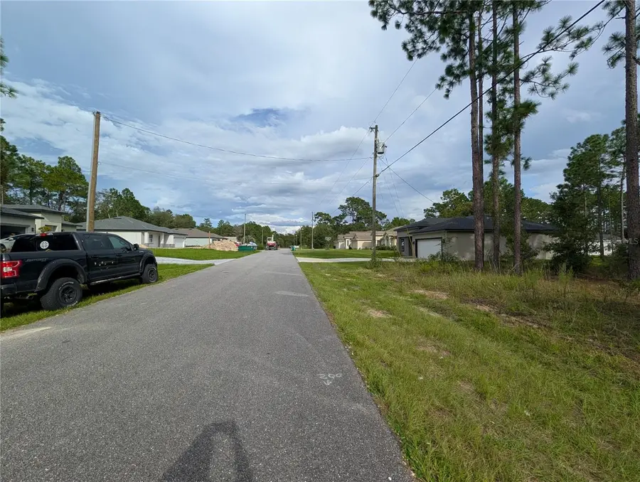 640 W Heronsbill Lane, Citrus Springs, FL 34434 - #3