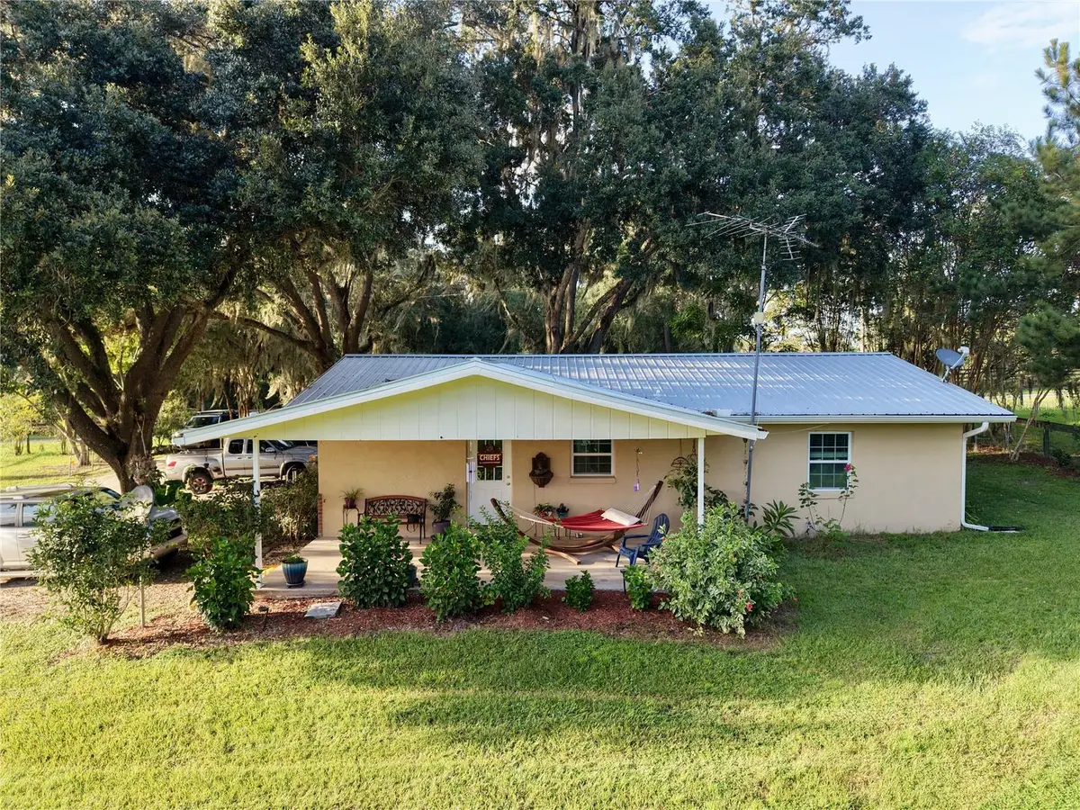 11690 NW 160th Street, Reddick, FL 32686 - #1