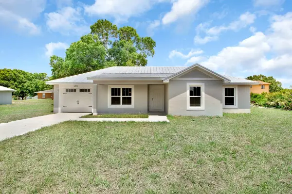 4818 Grampus Drive, SEBRING, FL 33870