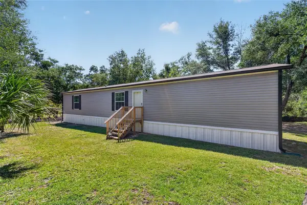 18850 SE 93rd Street, OCKLAWAHA, FL 32179