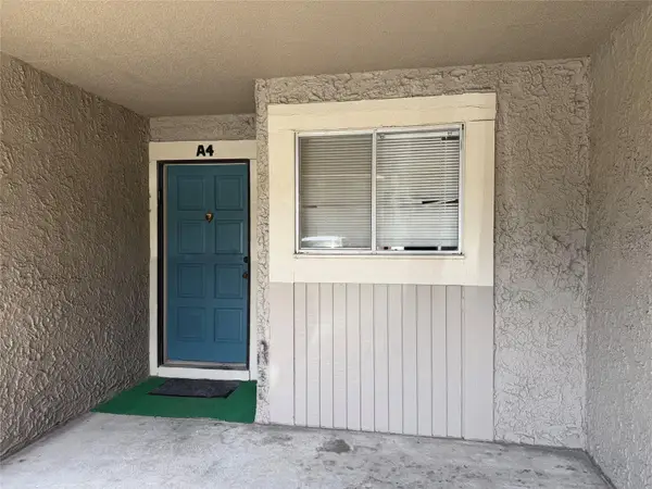 6308 Newtown Circle #8A4, TAMPA, FL 33615