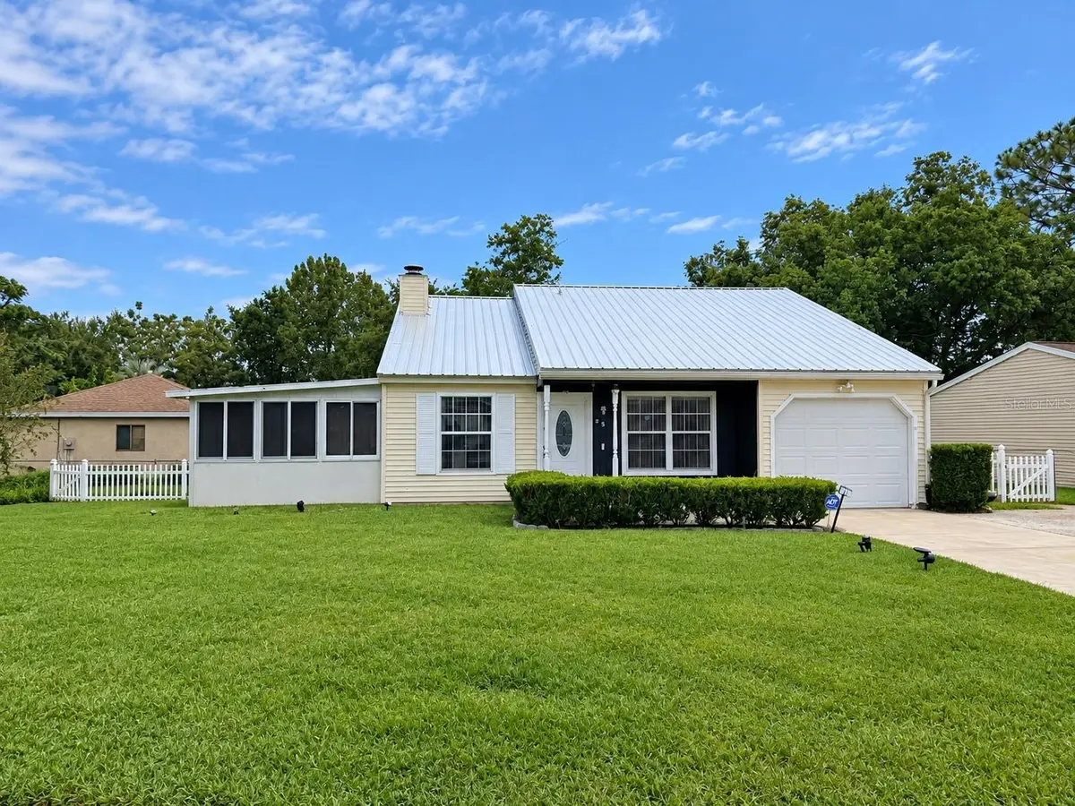 25 Spring Loop Circle, Ocala, FL 34472 - #1