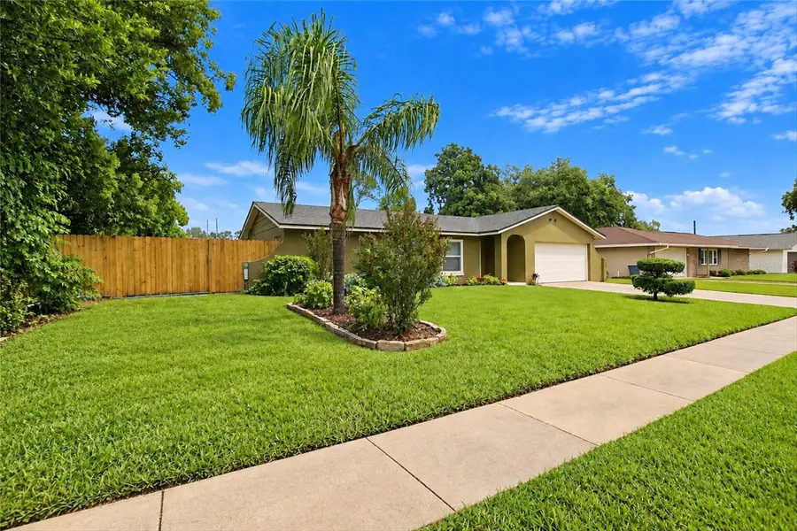 313 Robin Hill Drive, Altamonte Springs, FL 32701 - #2