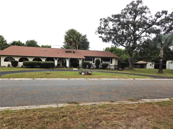 1848 NE 40th Circle, OCALA, FL 34470