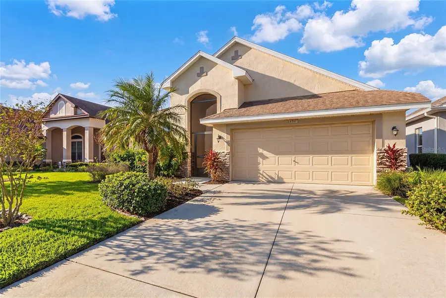8301 Bridgeport Bay Circle, Mount Dora, FL 32757 - #2