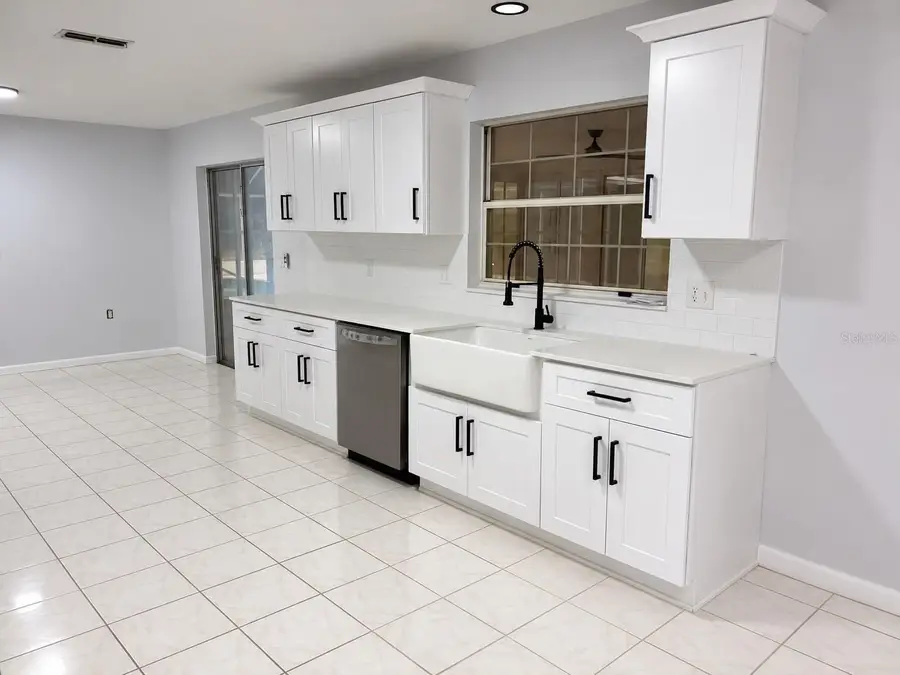 235 S Lee Street, Beverly Hills, FL 34465 - #2