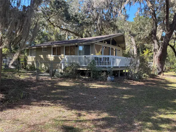 5870 SE 166th Court, OCKLAWAHA, FL 32179